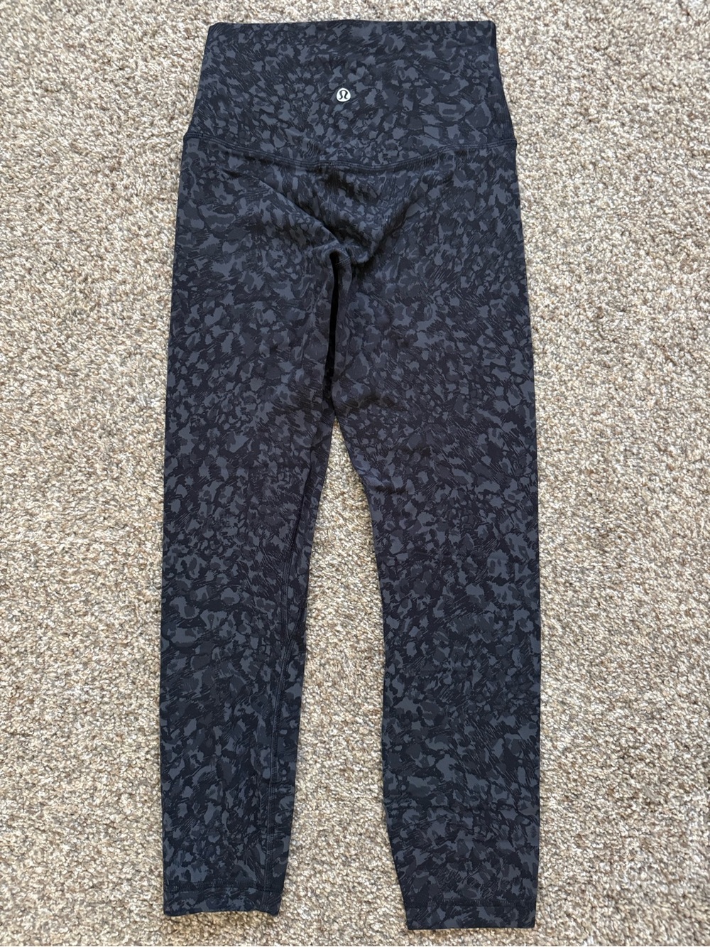 [Size: 4] Lululemon Align Pant 23” - Picture 6 of 6